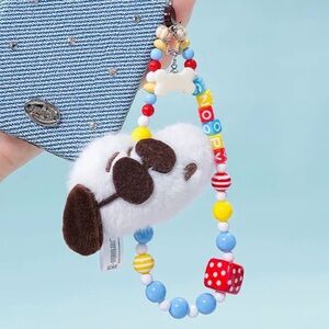 Peanuts SNOOPY So Cool Plush Beaded Keychain Charm